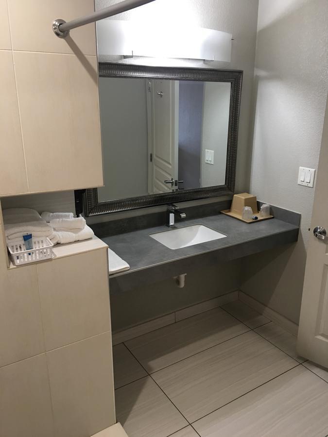 Crystal Inn Houston Bagian luar foto
